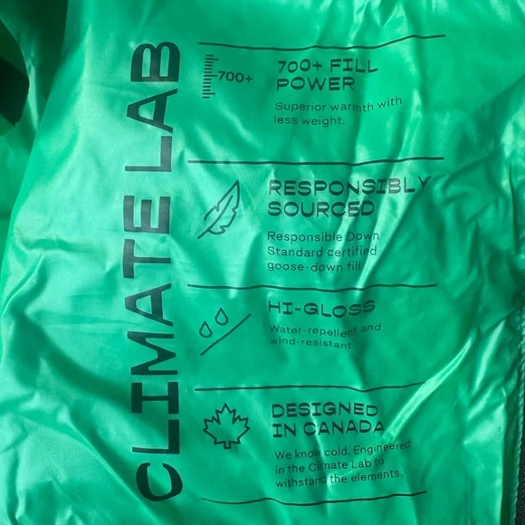 Aritzia SUPER PUFF Jacket. - Picture 5 of 7